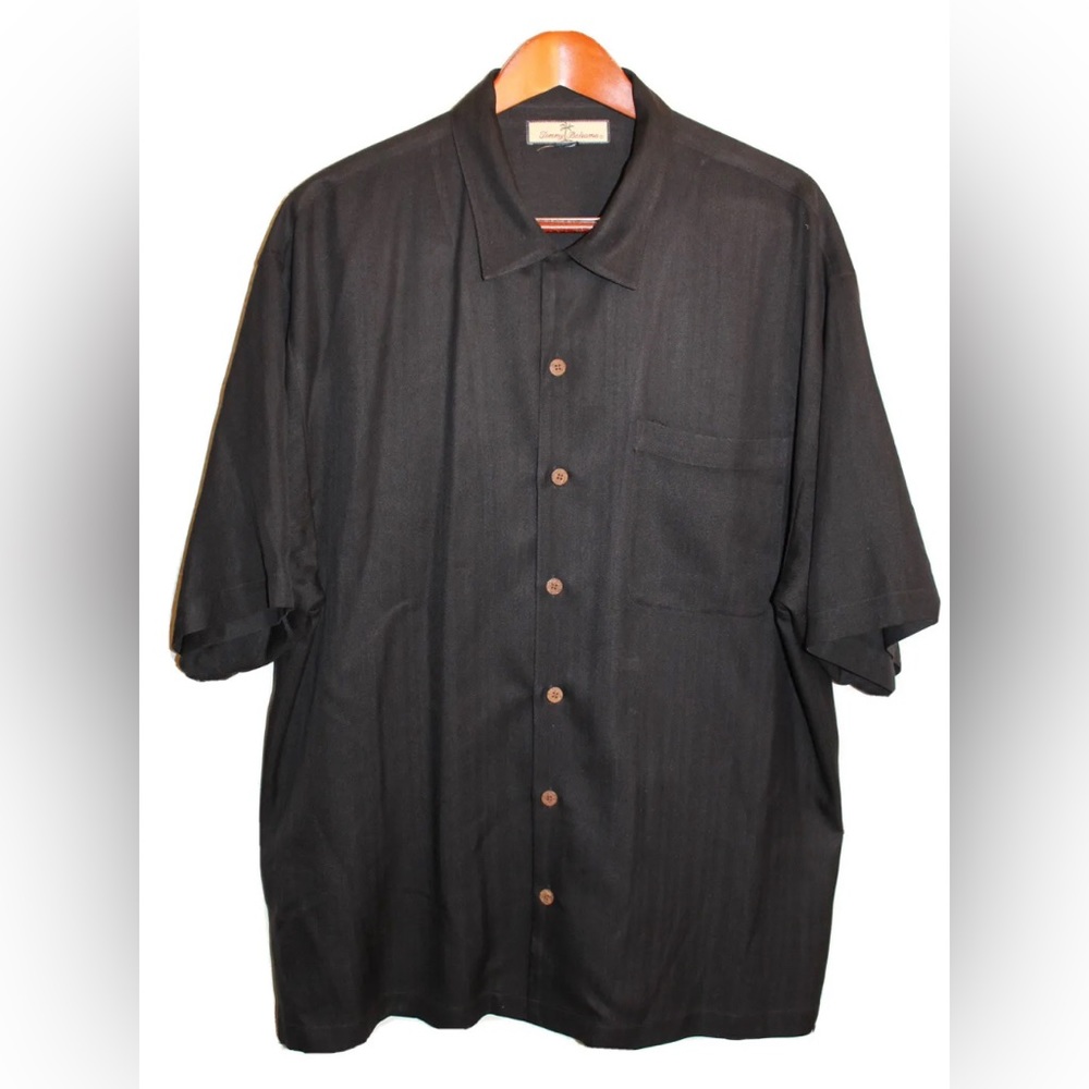 Tommy Bahama 100% Silk Button Up Shirt Mens XL Black Hawaiian SHORT Sleeve